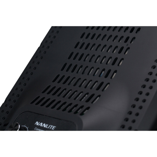 LED светильник Светодиодная панель Nanlite Compac 40B