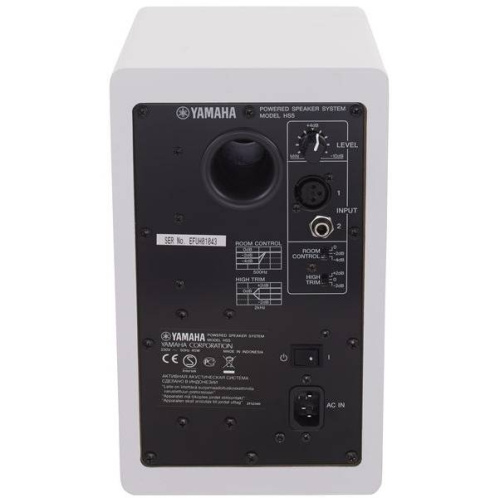Активная мониторная АС YAMAHA HS5 W