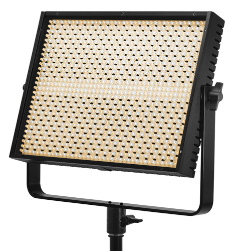 Светодиодный светильник с 3200/5600 с управлением DMX Lupo Light Lupoled 1120